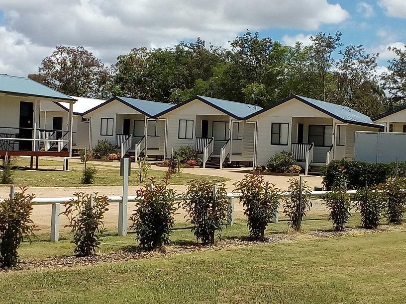 Wondai Accommodation Units And Villas Eksteriør billede