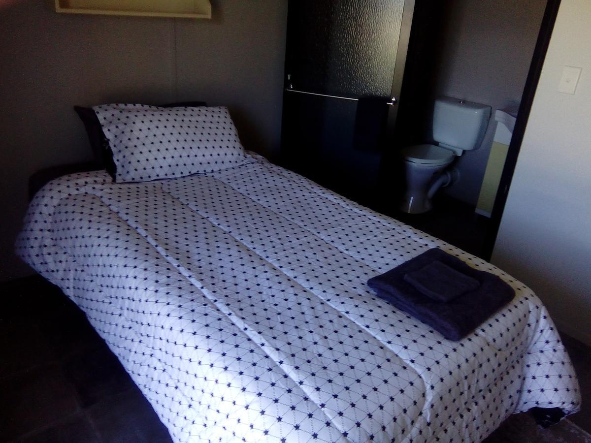 Wondai Accommodation Units And Villas Eksteriør billede